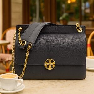 NEW Tory Burch Chelsea Black Flap Saddle Convertible Shoulder Bag/Crossbody Bag